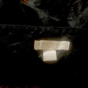 Leather look alike black stretch shorts size 10, women, dress to impress.